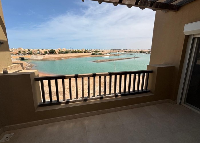 Lagoon view apartment - Waterside condos - 8